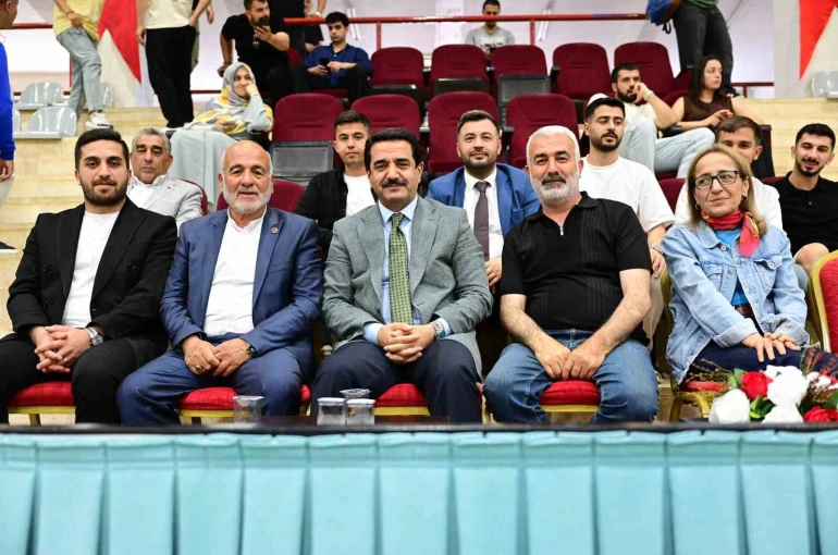 Battalgazi Belediyespor yarı final serisinde avantajı kaptı