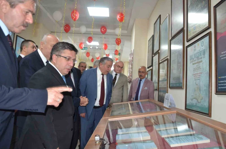 BAÜN İlahiyat Fakültesinden ünlü çizer Hasan Aycın’a vefa