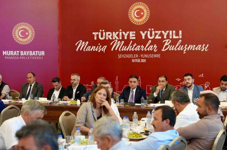Baybatur, kamu kurumlarının il müdürleri ile muhtarları buluşturdu 