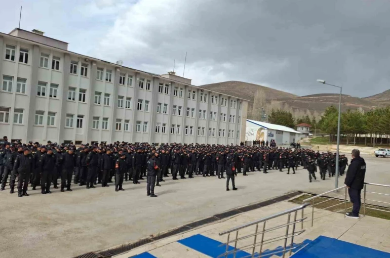 Bayburt AFAD’dan polis adaylarına uygulamalı afet eğitimi