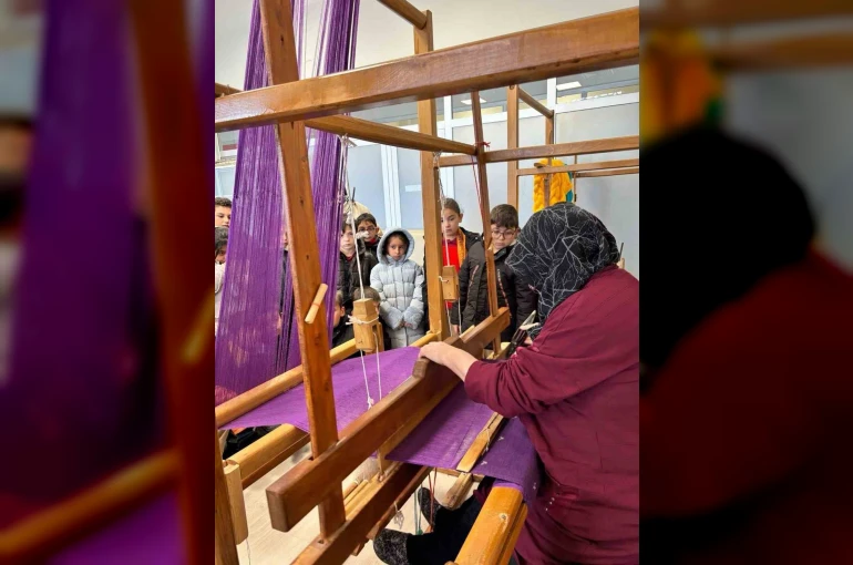 Bayburt ehramı öğrencilere tanıtıldı