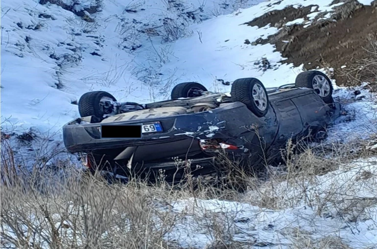 Bayburt-Erzincan yolu can almaya devam ediyor