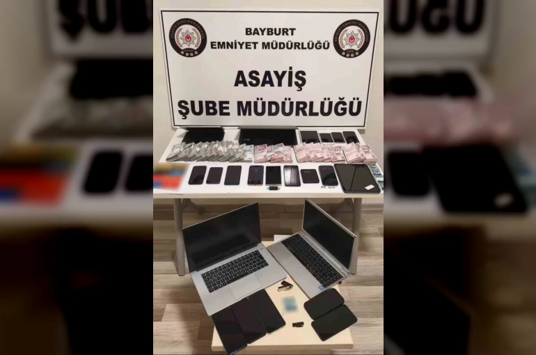 Bayburt merkezli dolandırıcılık operasyonunda 5 tutuklama