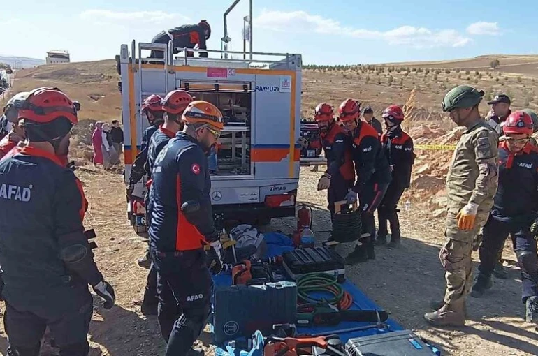 Bayburt’ta 5,9 büyüklüğünde deprem tatbikatı yapıldı