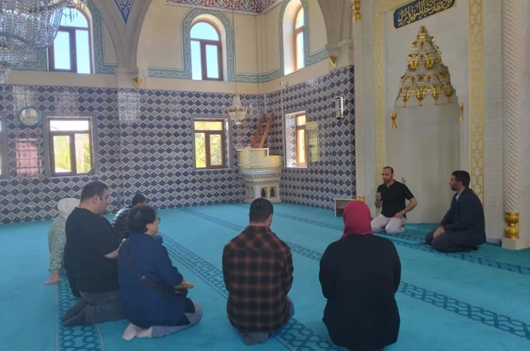 Bayburt’ta ‘Engelsiz Cami, Engelsiz İbadet’ buluşmaları sürüyor