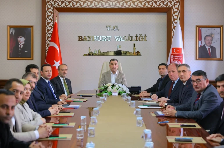 Bayburt’ta istihdam ve mesleki eğitim çalışmaları değerlendirildi