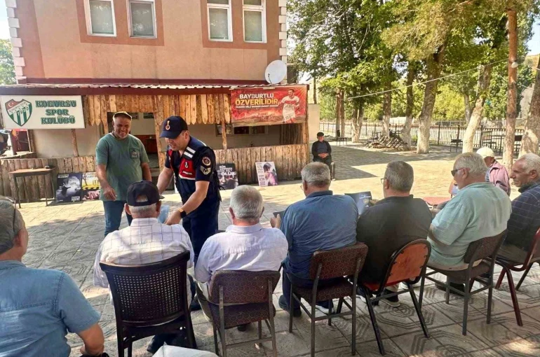 Bayburt’ta vatandaşlara aile içi şiddet ve uyuşturucuyla mücadele eğitimi