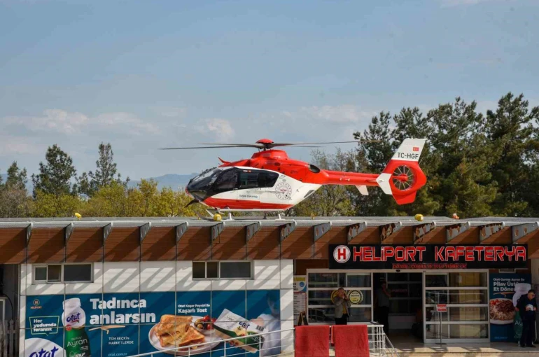Baygın haldeki genç kızın yardımına ambulans helikopter yetişti