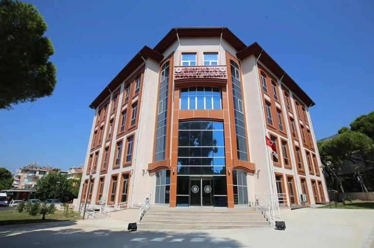 Bayındır’da uyulturucu operasyonu: 3 gözaltı