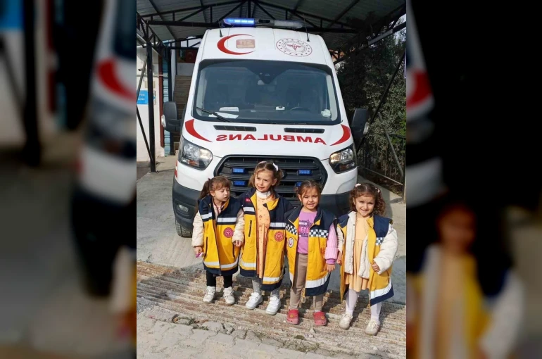 Bayırköy’de Kur’an kursu öğrencilerinden 112 acil merkezine gezi
