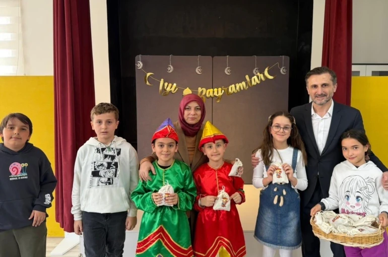 Bayram hediyeleri il müdüründen