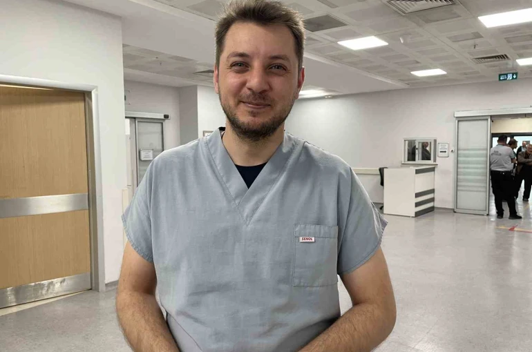 Bayram ve uzun tatillerde sessiz tehlike: Kalp krizi, pıhtı ve felç riski göz ardı edilmemeli