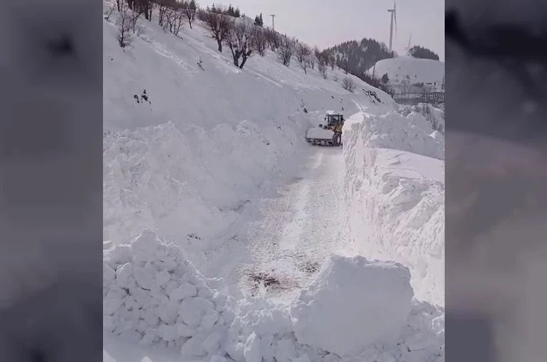 Bazı köylere ulaşım sağlanamıyor