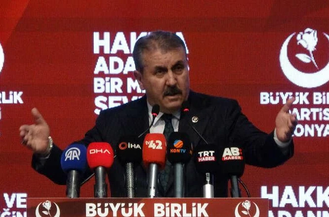 BBP Genel Başkanı Destici: "Bir çocuğumuzun daha köpek saldırısında hayatını kaybetmesine tahammülümüz yok"
