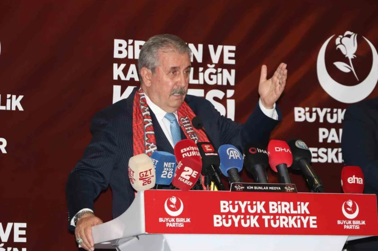 BBP Genel Başkanı Destici: "Böyle giderse, nüfusumuz 50 milyonun altına düşer"