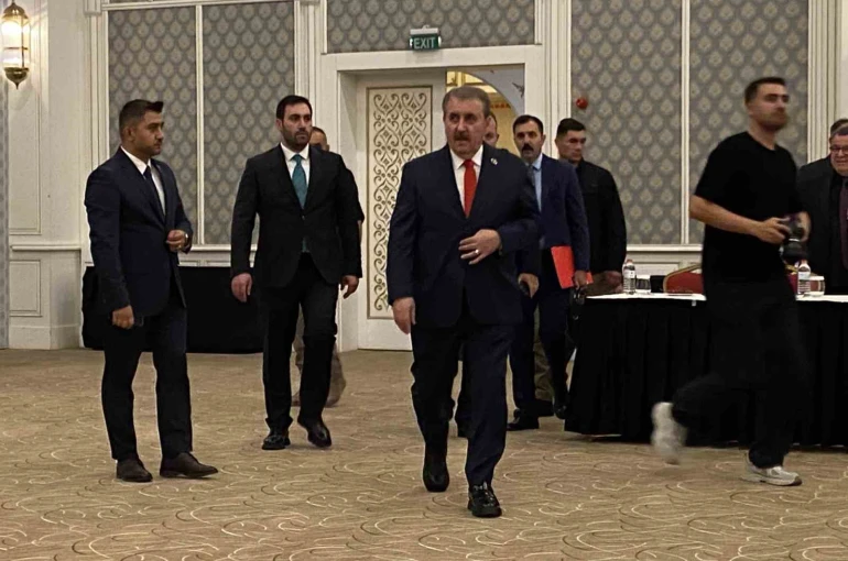 BBP Genel Başkanı Destici: "(Muhsin Yazıcıoğlu davası) Yeni gelişmeler, olayın tüm ayrıntılarıyla çözülmesi noktasında bizi umutlandırdı"