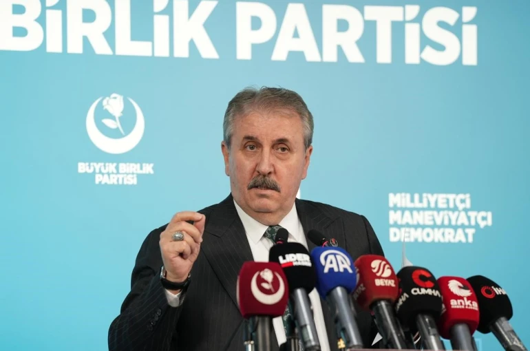 BBP Genel Başkanı Destici: "PKK’nın siyasi uzantıları, Türk siyasetini enfekte etmeye ve açık provokasyonlarına devam etmektedir"