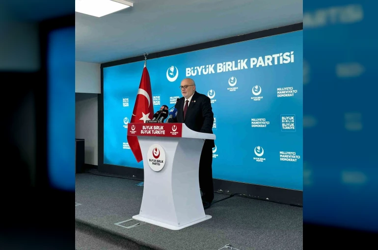 BBP Genel Sekreteri Yelis: "Milletimize 33 yıldır hizmet etmiş olmanın verdiği gurur ve mutluluğu yaşıyoruz"