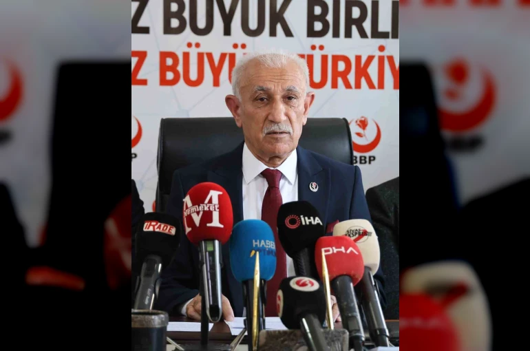 BBP Sivas İl Başkanı Ahmet Polat geçirdiği kalp krizi sonucu vefat etti