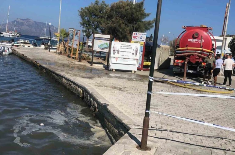 Bebek bezi, plastik ve ıslak mendil kanalizasyon hattını tıkadı