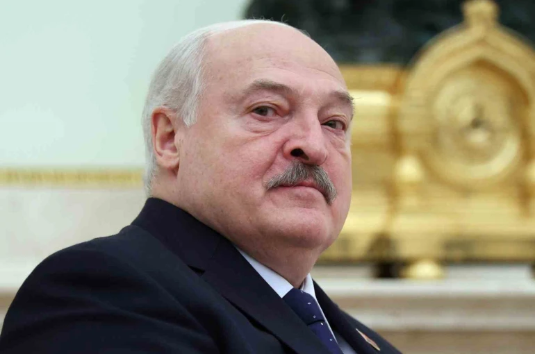 Belarus Devlet Başkanı Lukaşenko’dan 22 mahkuma af