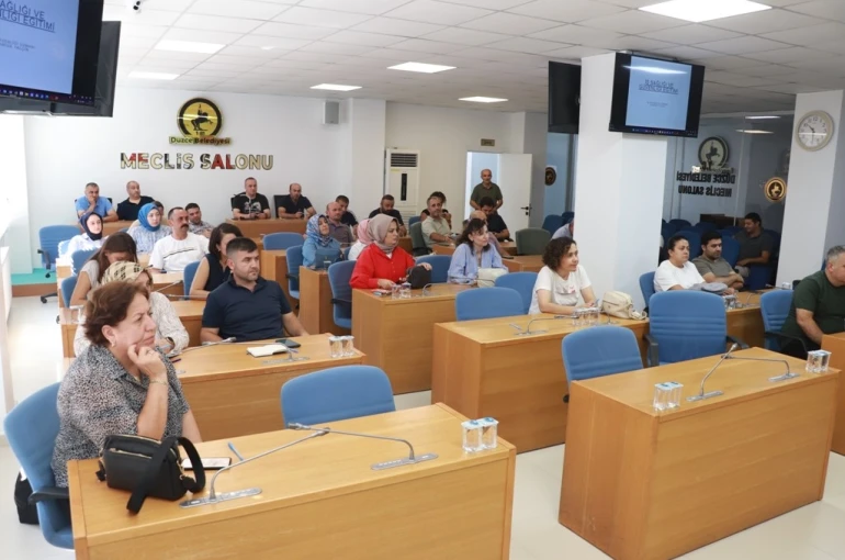 Belediye personeline ‘Temel iş sağlığı ve güvenliği eğitimi’ verildi