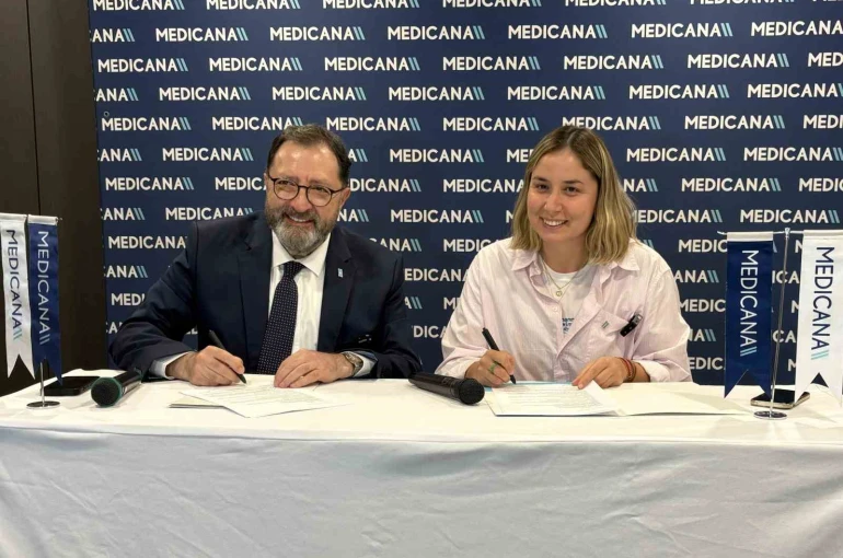 Bengisu Avcı yeni sezonda da Medicana ile kulaç atacak