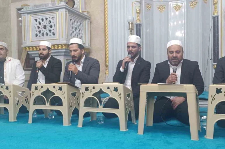 Berat Kandili Hakkari’de dualarla idrak edildi