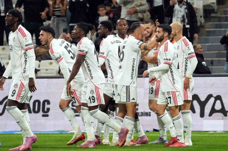 Beşiktaş evinde kayıpsız devam ediyor