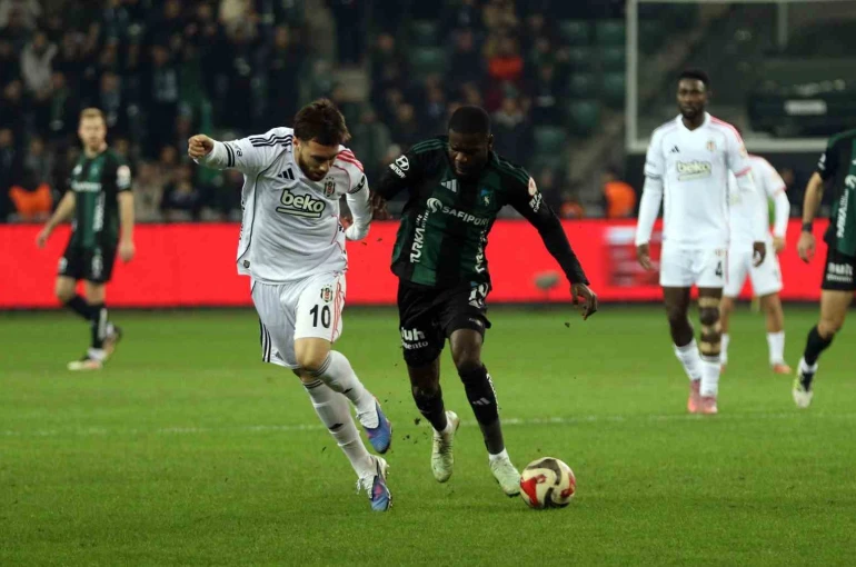 Beşiktaş, Kocaelispor deplasmanında
