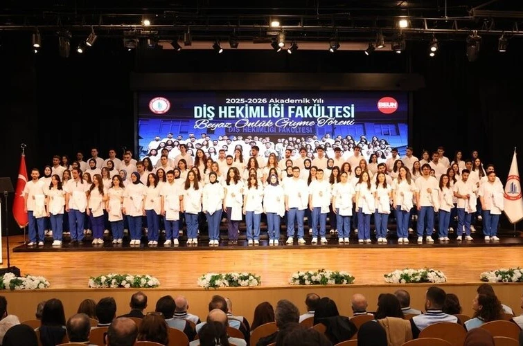 BEUN’da geleceğin diş hekimleri beyaz önlüklerini giydi