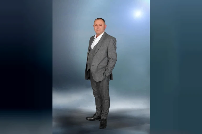 Beyin kanaması geçiren mahalle muhtarı 3 gün sonra hayatını kaybetti