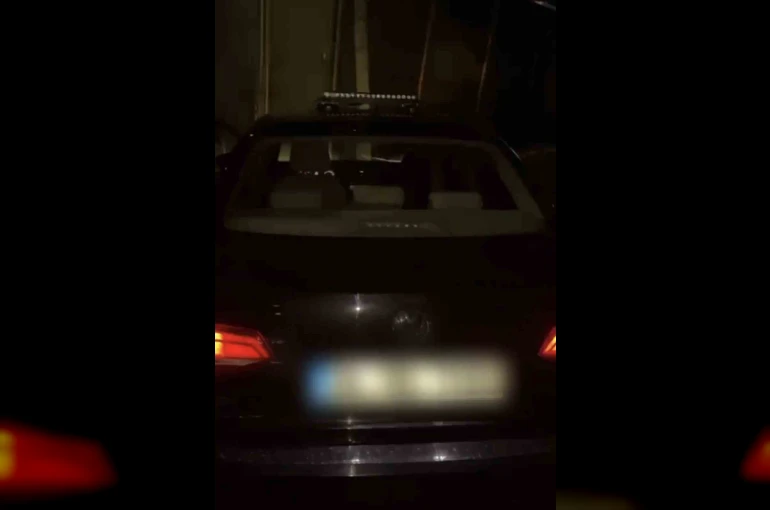 Beykoz’da aracı çakarlı ehliyetsiz sürücüye 253 bin lira ceza