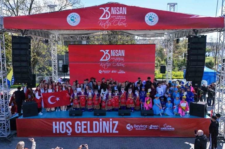 Beykoz’da çocuklar bayramın tadını doyasıya çıkardı