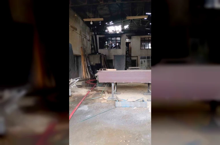 Beypazarı’nda iş yerinde çıkan yangın söndürüldü