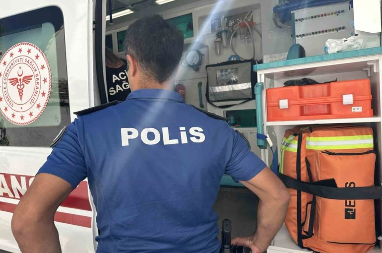 Bıçaklı kavga ihbarı ekipleri harekete geçirdi