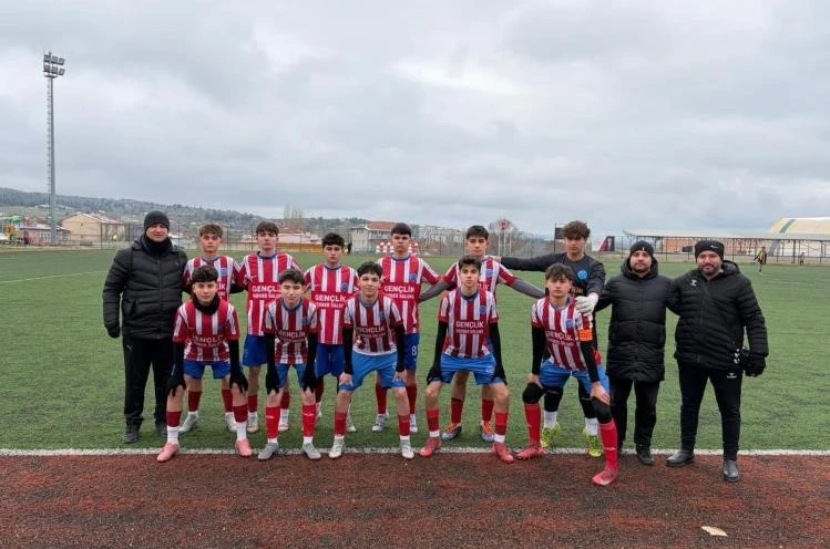 Bilecik U16 Gençler Ligi’nde liderlik çekişmesi 