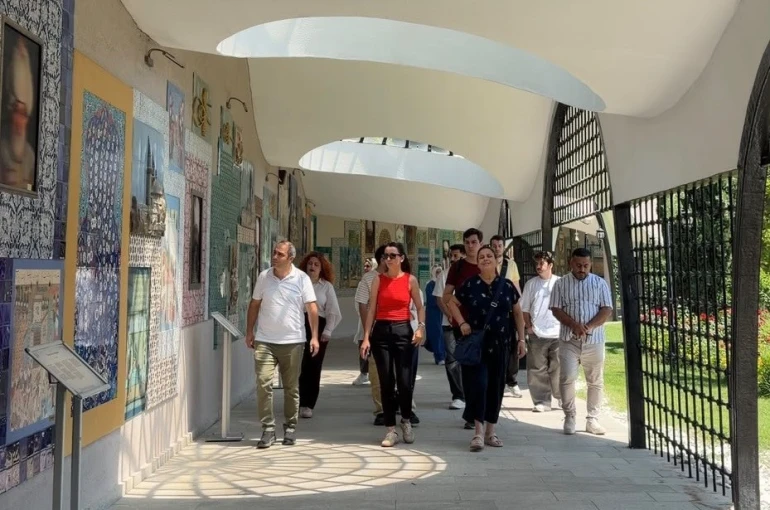Bilecik’in kültürel ve doğal değerleri acente sahiplerine tanıtıldı