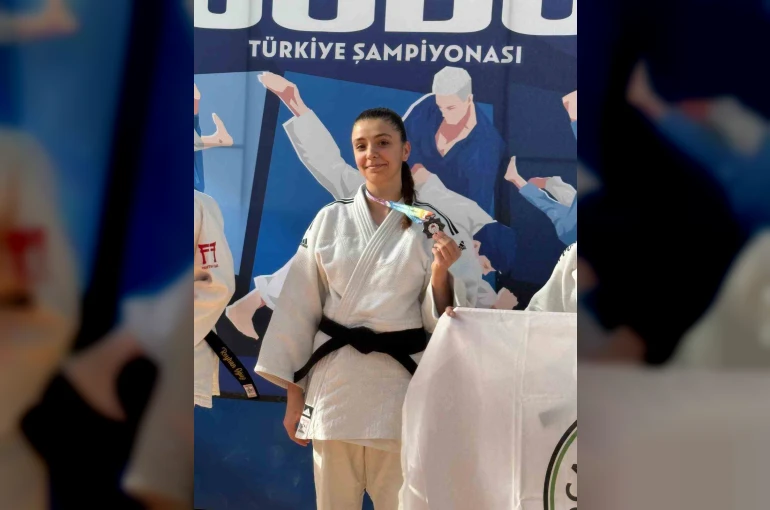 Bilecikli sporcu Türkiye 3’üncüsü oldu
