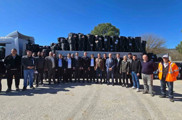 Bilecik’te 58 çiftçiye 809 bin 200 metre damlama sulama borusu desteği verildi