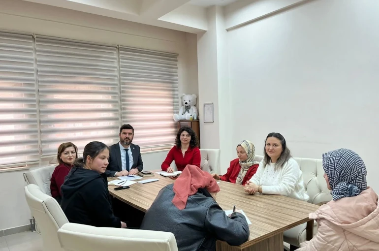 Bilecik’te bakım sonrası gençlere rehberlik desteği