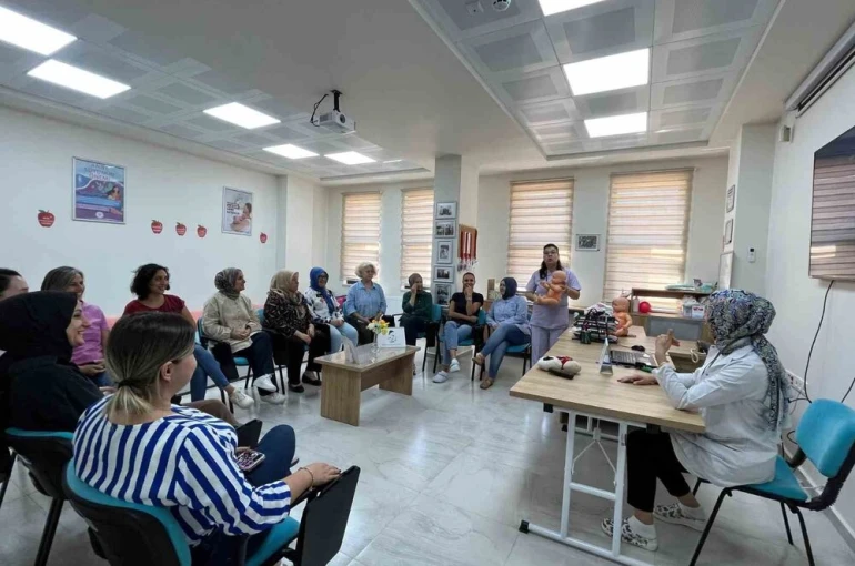 Bilecik’te bebek akademisi ilk dersine başladı