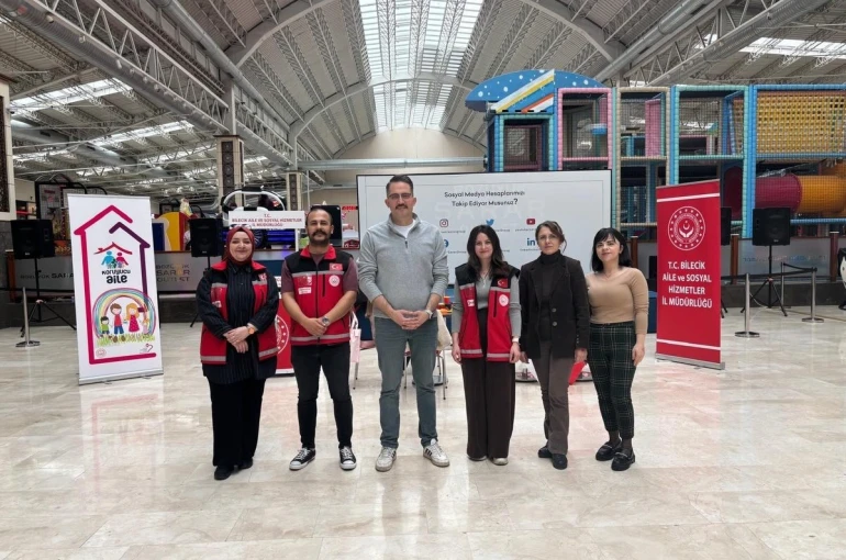Bilecik’te çocuklar için renkli farkındalık etkinliği