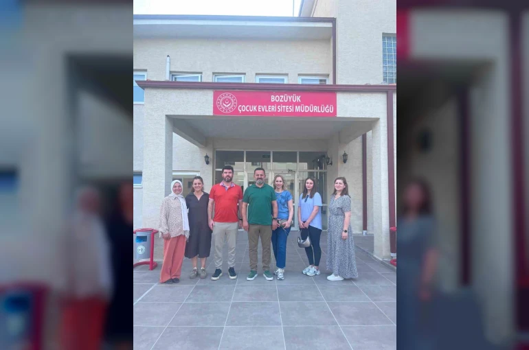 Bilecik’te çocuklarla yaz tatili buluşması