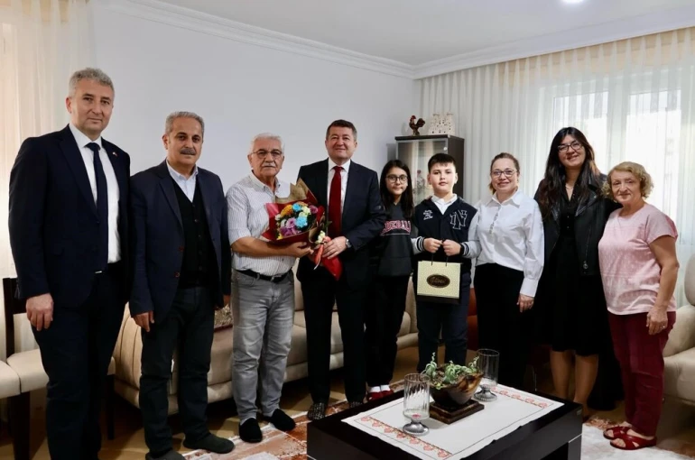 Bilecik’te emekli öğretmenle özel 24 Kasım buluşması