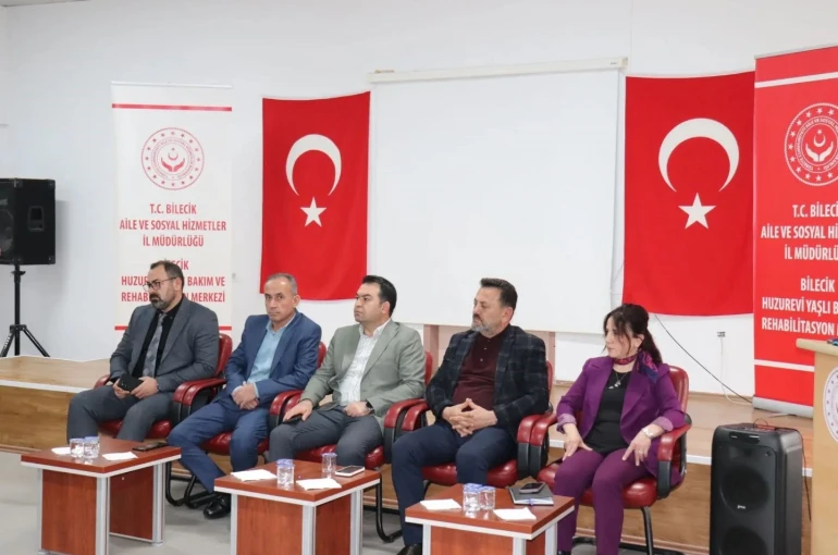 Bilecik’te huzurevi personeliyle değerlendirme toplantısı