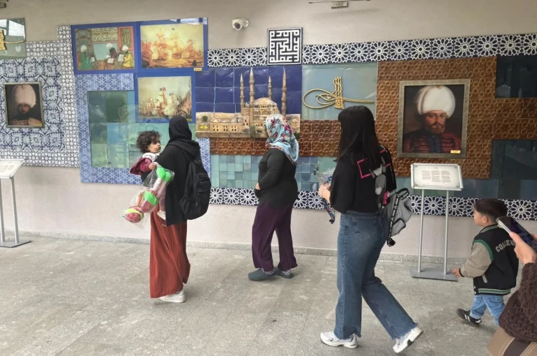Bilecik’te kadın ve çocuklardan müze ziyareti