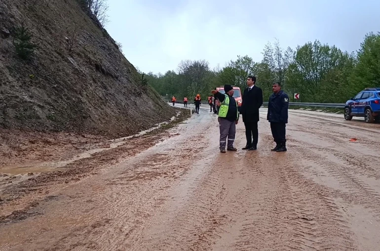 Bilecik’te sağanak yağış sonrası heyelan