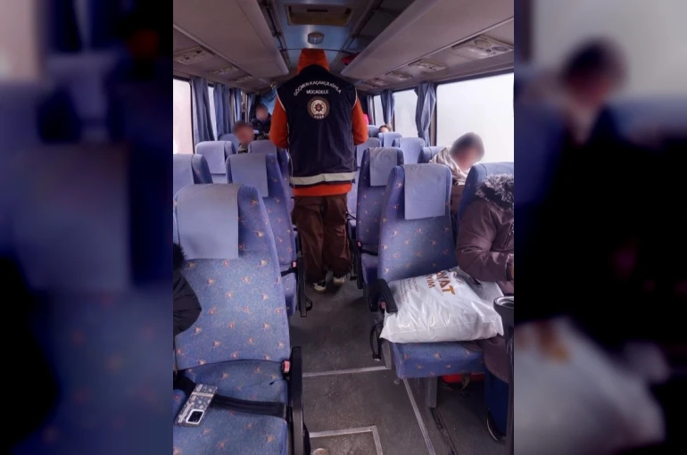 Bilecik’te yabancı uyruklu şahıslara yönelik denetim