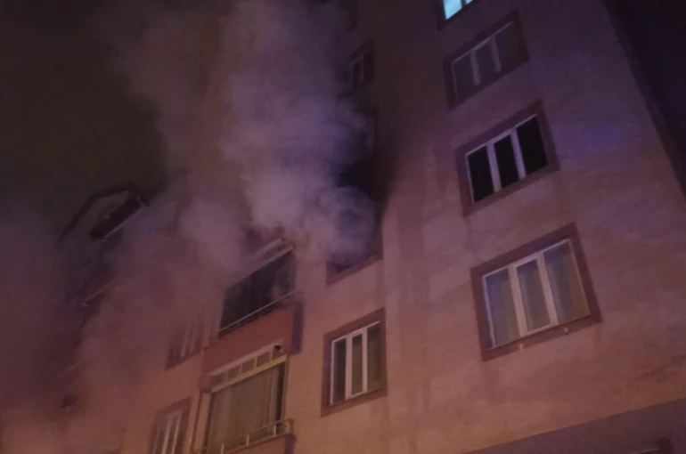 Binada çıkan yangında 6 kişi dumandan etkilendi
